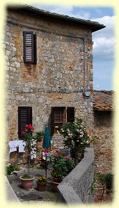 San Gimignano - Blumenbalkon