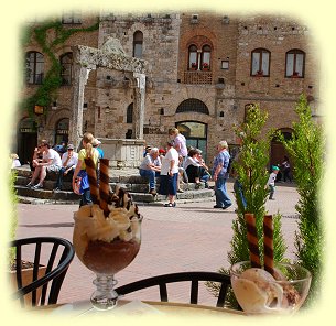 San Gimignano Piazza Cisterna