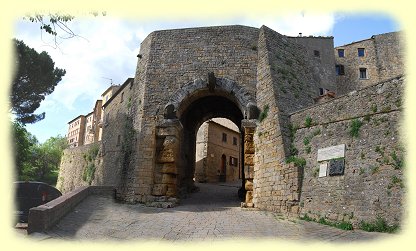Volterra - Arco Etrusco Volterra - Arco Etrusco
