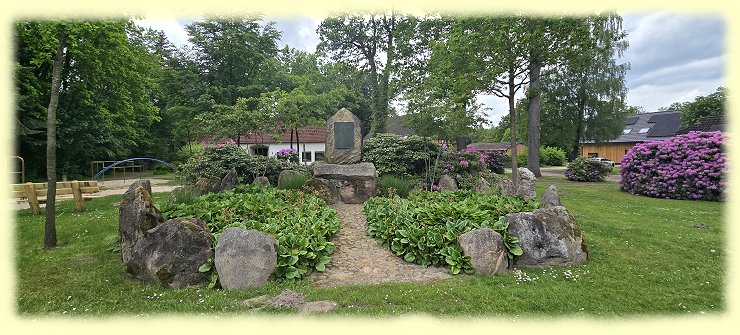 Honerdingen - Gedenkstein