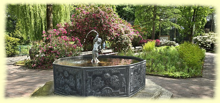Weltvogelpark - historischer Brunnen