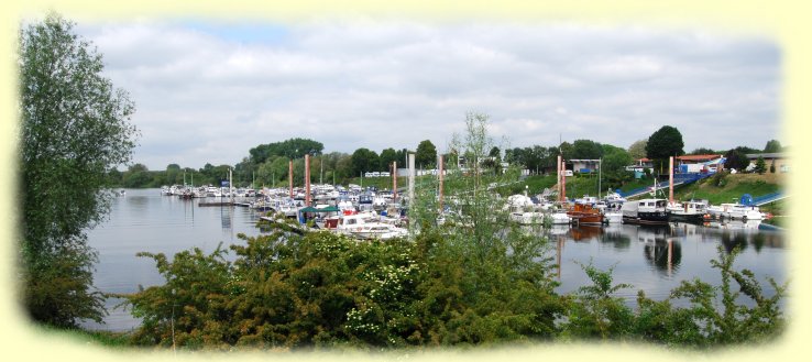 Yacht- + Wassersporthafen-Rmerwardt-Wesel